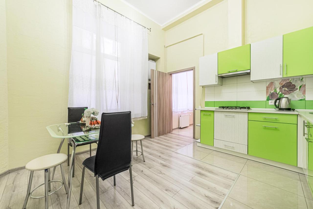 Apartment Near Deribasovskaya Odesa Exterior foto
